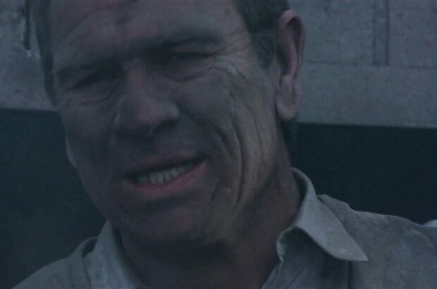 Volcano (1997) - photo 8
