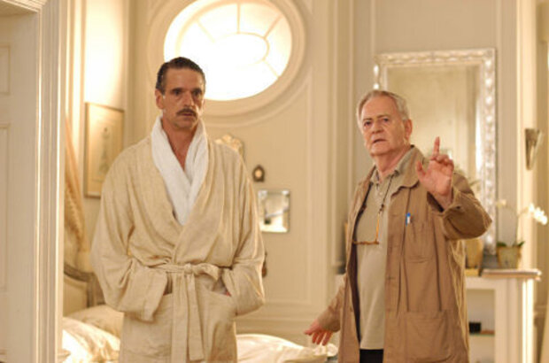 Being Julia (2004) - photo 2