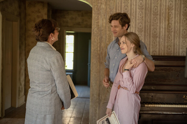 Things Heard and Seen (2021) - photo 1