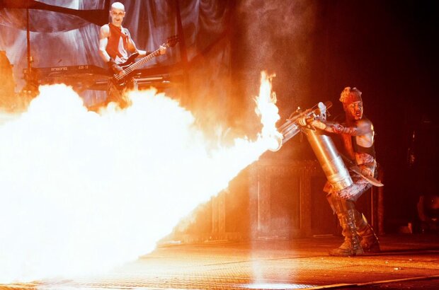 Rammstein: Paris (2016) - photo 4
