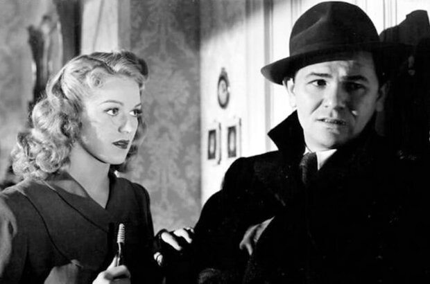 The Fallen Sparrow (1943) - photo 4