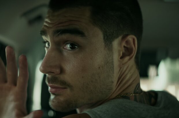 Hustle (2022) - photo 10