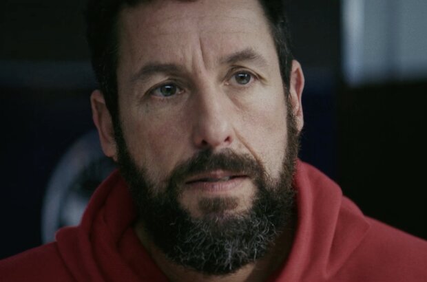 Hustle (2022) - photo 15