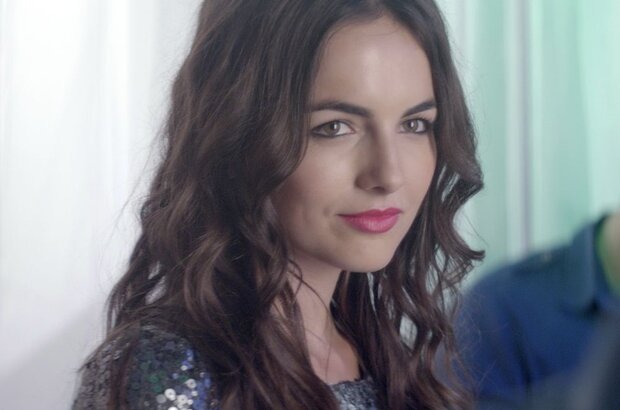 Cavemen (2013) - photo 11