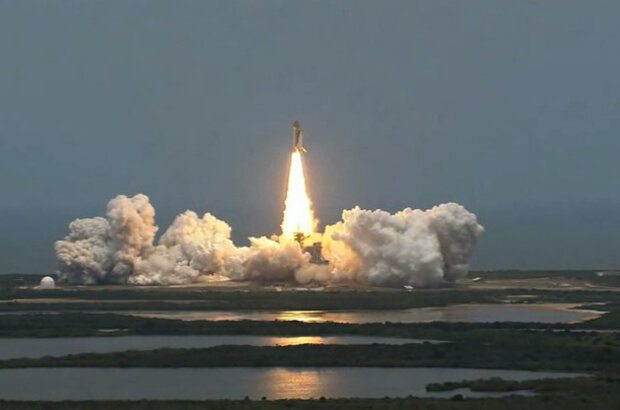 Space X: Mission to Mars (2019) - photo 2