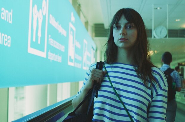 Don't Read This on a Plane (2020) - photo 3