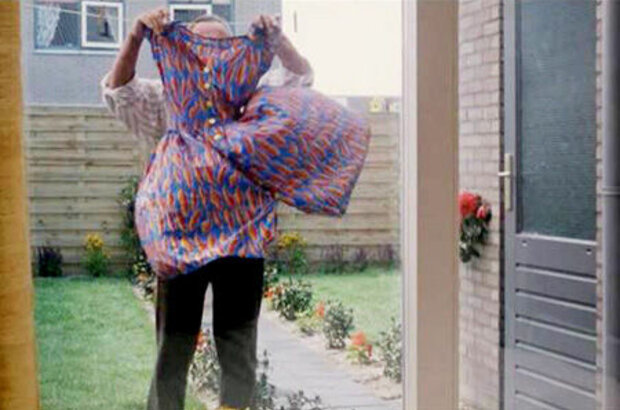 The Dress (1996) - photo 3