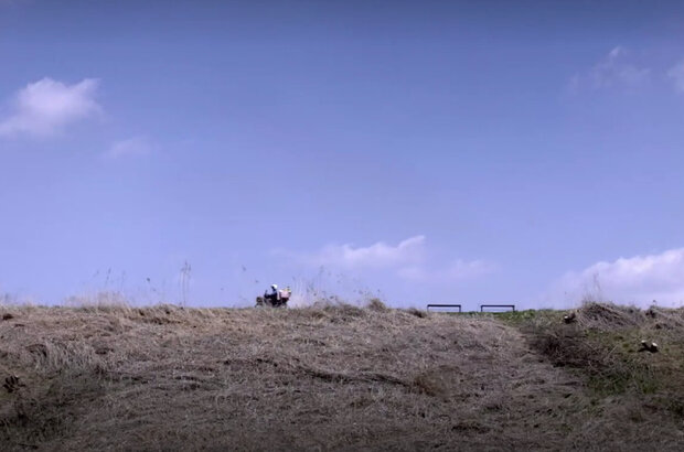 People in Wetland (2014) - photo 2