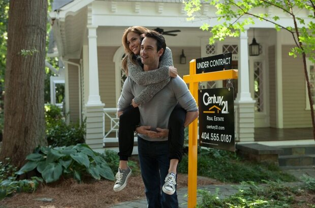 What to Expect When You're Expecting (2012) - photo 3