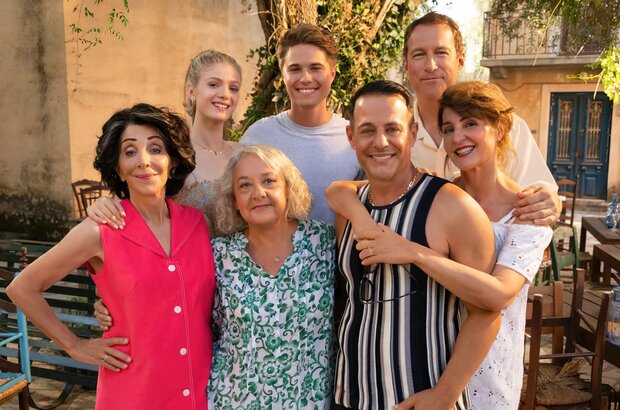 My Big Fat Greek Wedding 3 (2023) - photo 2