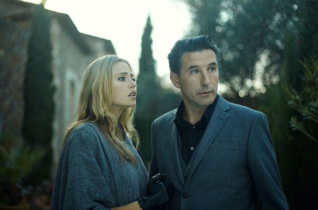 Stranger Within (2013) - photo 1