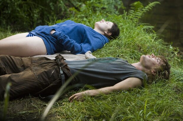 Hideaways (2011) - photo 1