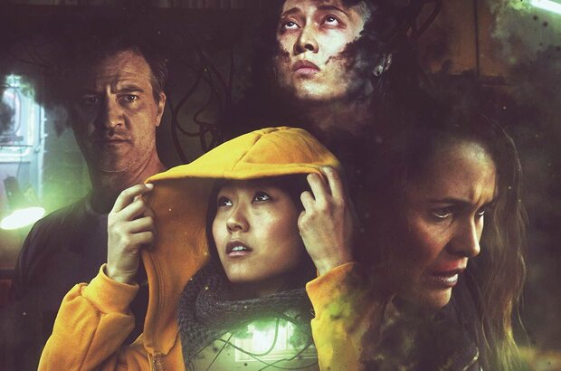 Stray (2021) - photo 1