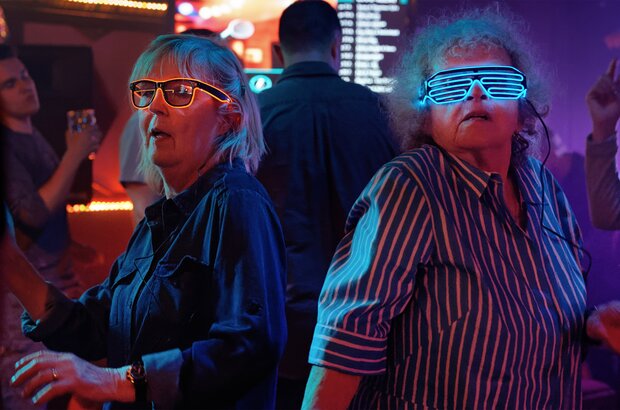 Ladies of Steel (2020) - photo 1