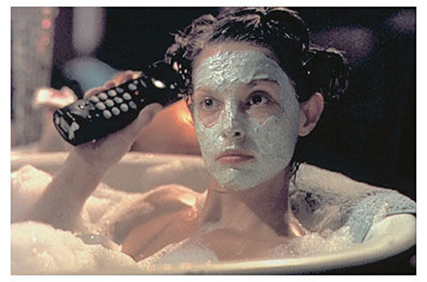 Someone Like You (2001) - photo 2