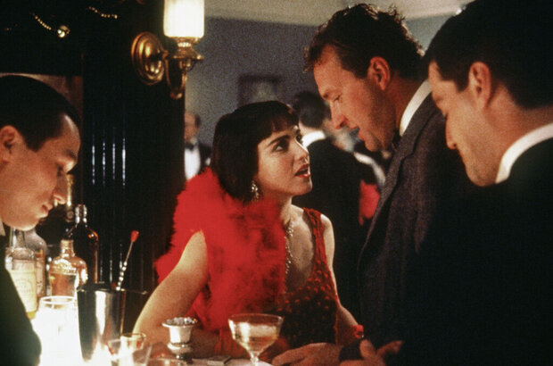 Bloodhounds of Broadway (1989) - photo 6
