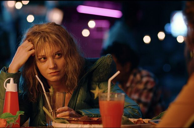 Rolls (2022) - photo 10