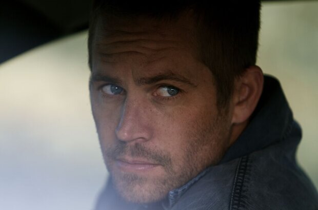 Vehicle 19 (2013) - photo 1
