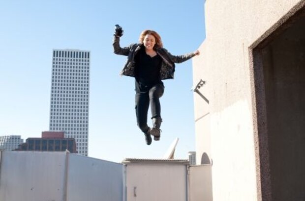 So Undercover (2012) - photo 14
