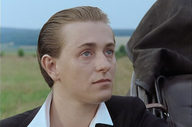 Chinese Service (1999) - photo 2