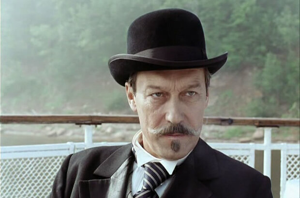 Chinese Service (1999) - photo 1
