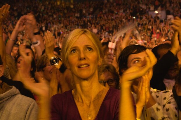 Number One Fan (2014) - photo 1