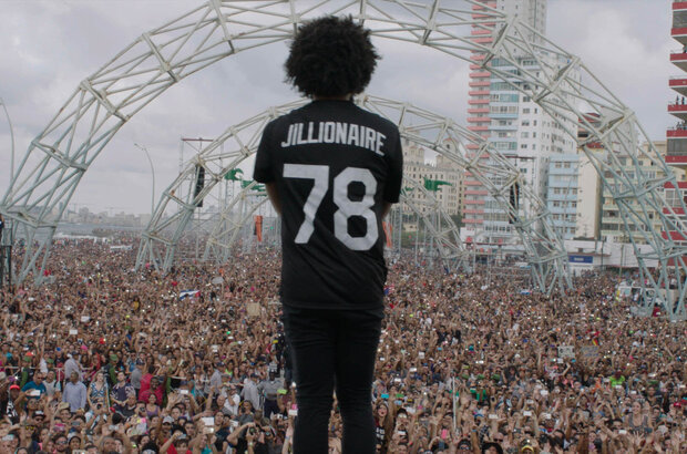 Give Me Future (2017) - photo 3