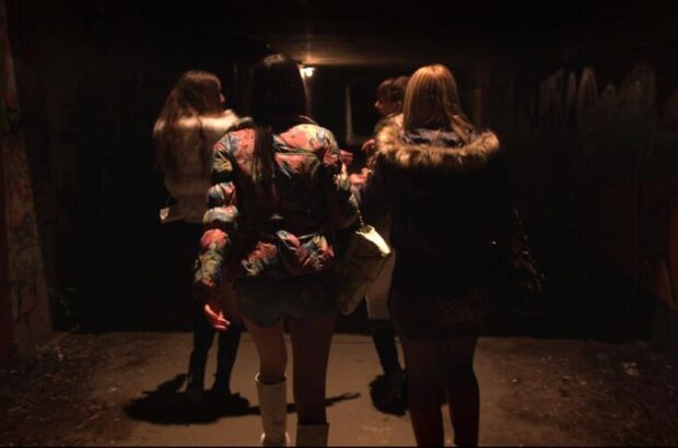 Clip (2012) - photo 11