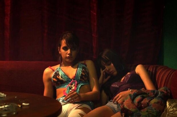 Clip (2012) - photo 12
