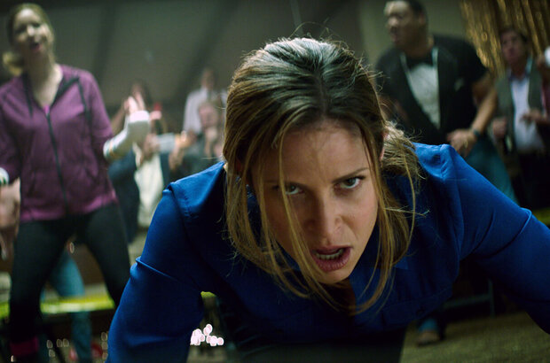 The House (2017) - photo 3