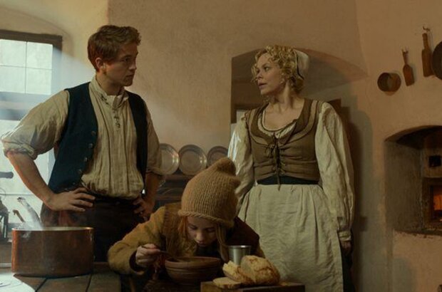 Journey to the Christmas Star (2012) - photo 8