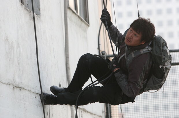 The Thieves (2012) - photo 2