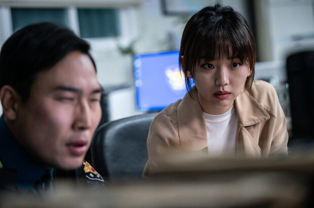 Midnight (2021) - photo 25