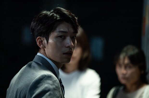 Midnight (2021) - photo 15