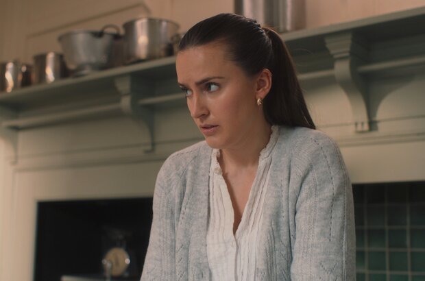 She Is Love (2022) - photo 2