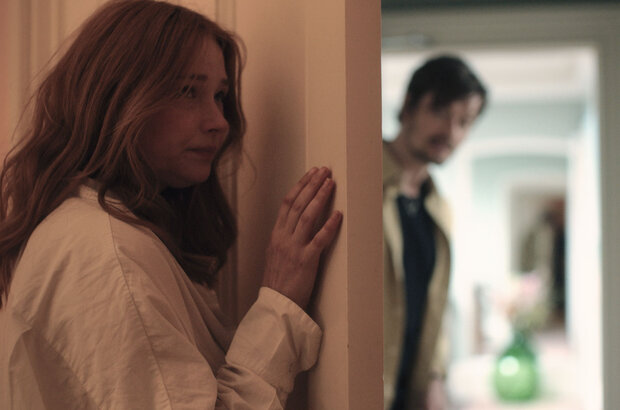 She Is Love (2022) - photo 12