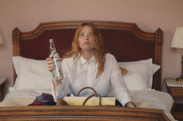 She Is Love (2022) - photo 14