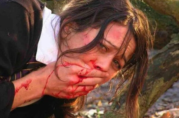 Broken (2006) - photo 3