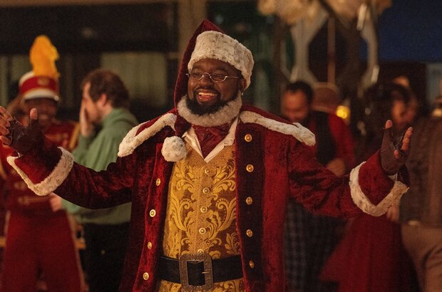 Dashing Through the Snow (2023) - photo 3