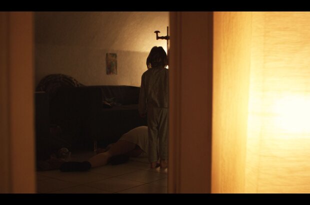 The Policeman's Wife (2013) - photo 4