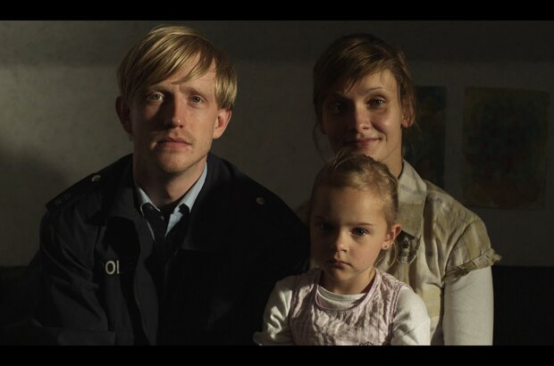 The Policeman's Wife (2013) - photo 1