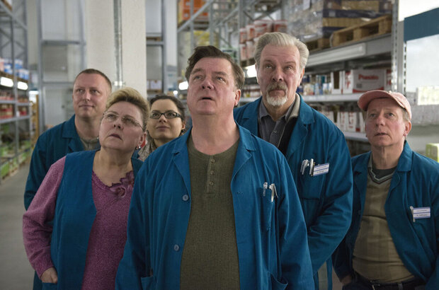 In the Aisles (2018) - photo 9