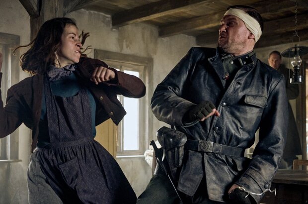 Blood & Gold (2023) - photo 4