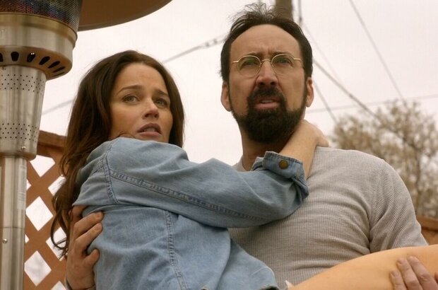 Looking Glass (2018) - photo 2