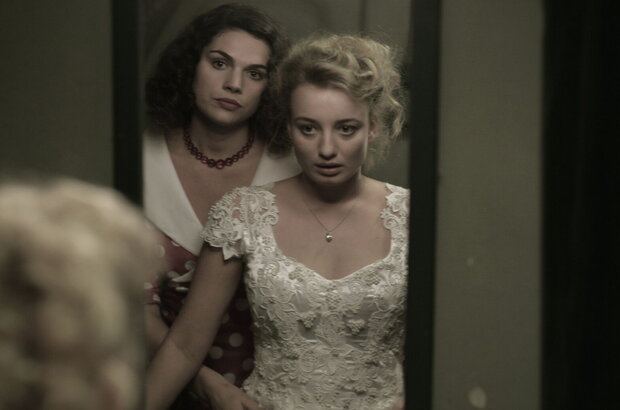 Bride Flight (2008) - photo 4