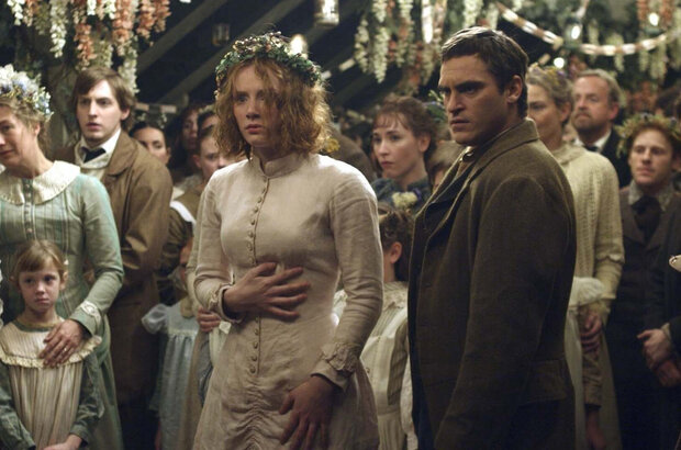 The Village (2004) - photo 2