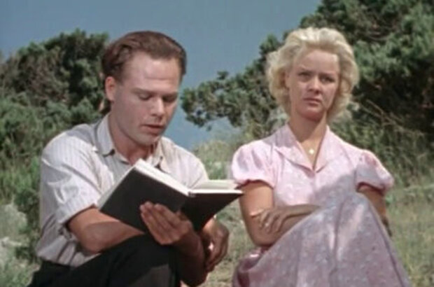 Girl from a lighthouse (1956) - photo 3