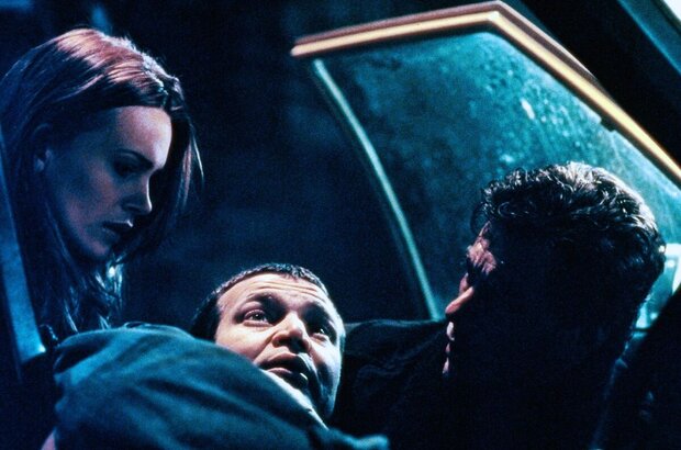 Maximum Risk (1996) - photo 7