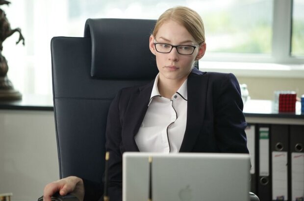 Office Romance. Our Time (2011) - photo 24