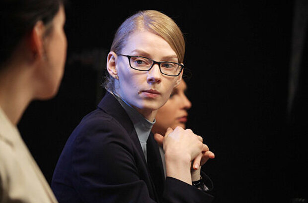 Office Romance. Our Time (2011) - photo 7